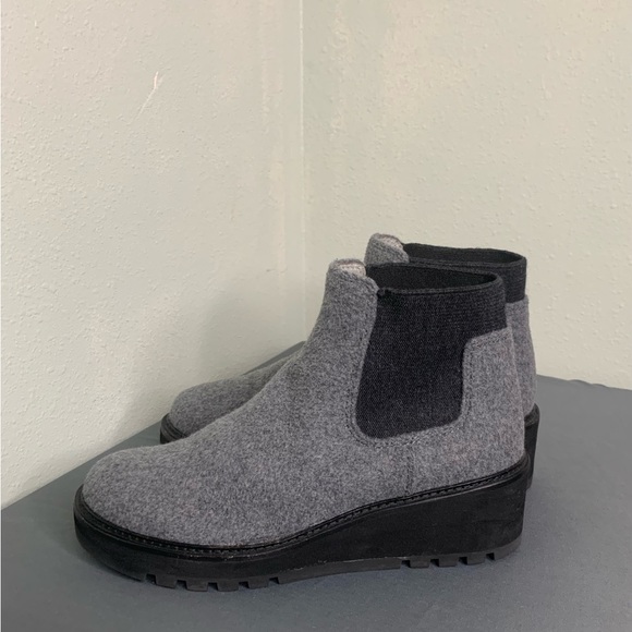 Eileen Fisher Chelsea Grey Wedge Bootie in Fleece - Picture 6 of 11